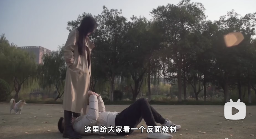 尝试奇特的角度之反面教材画面